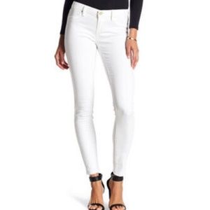 NWT Blank NYC Spray On Super Skinny Jeans white size 24